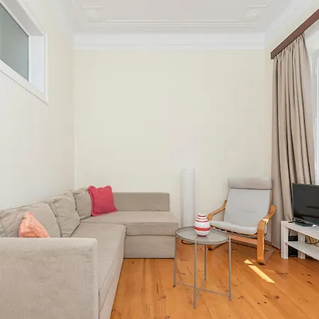 Sunny Lisbon Gem Apartmán